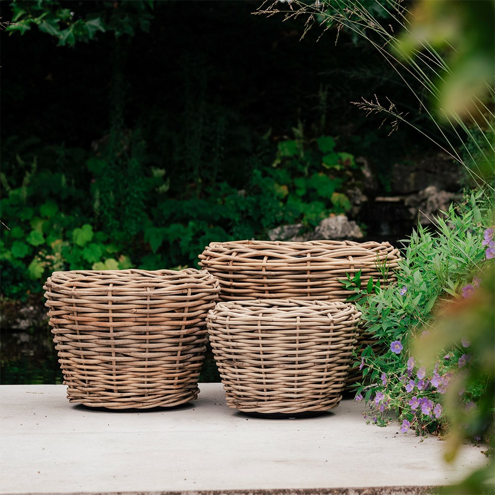 Round chunky rattan large plant pot 