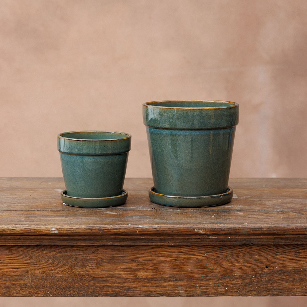 Reactive glaze plant pot with saucer - green 