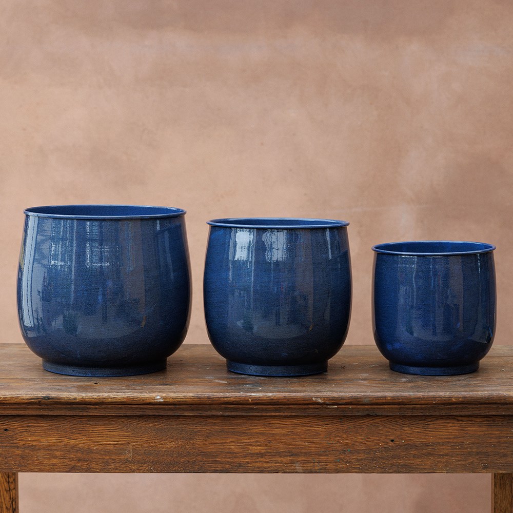 Lightweight large metal plant pot blue - set of 3