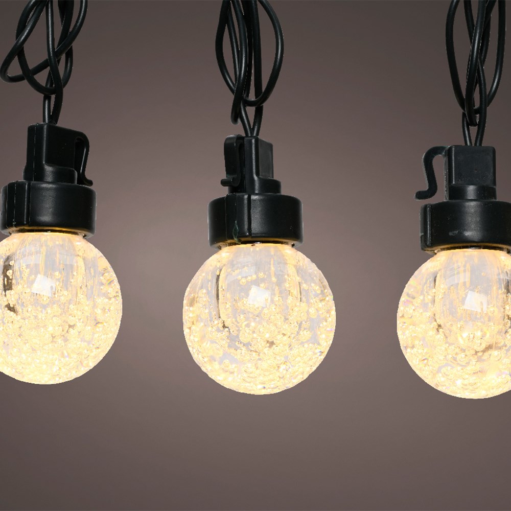 Bubble bulb outdoor string lights