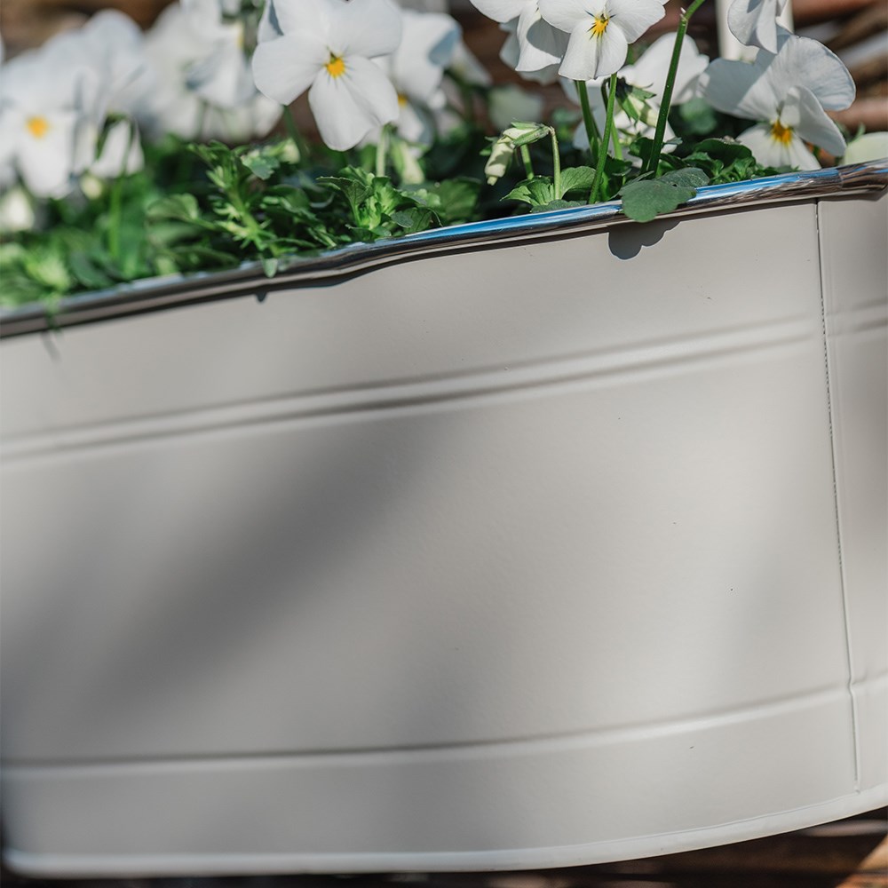 Hanging metal planter - cream