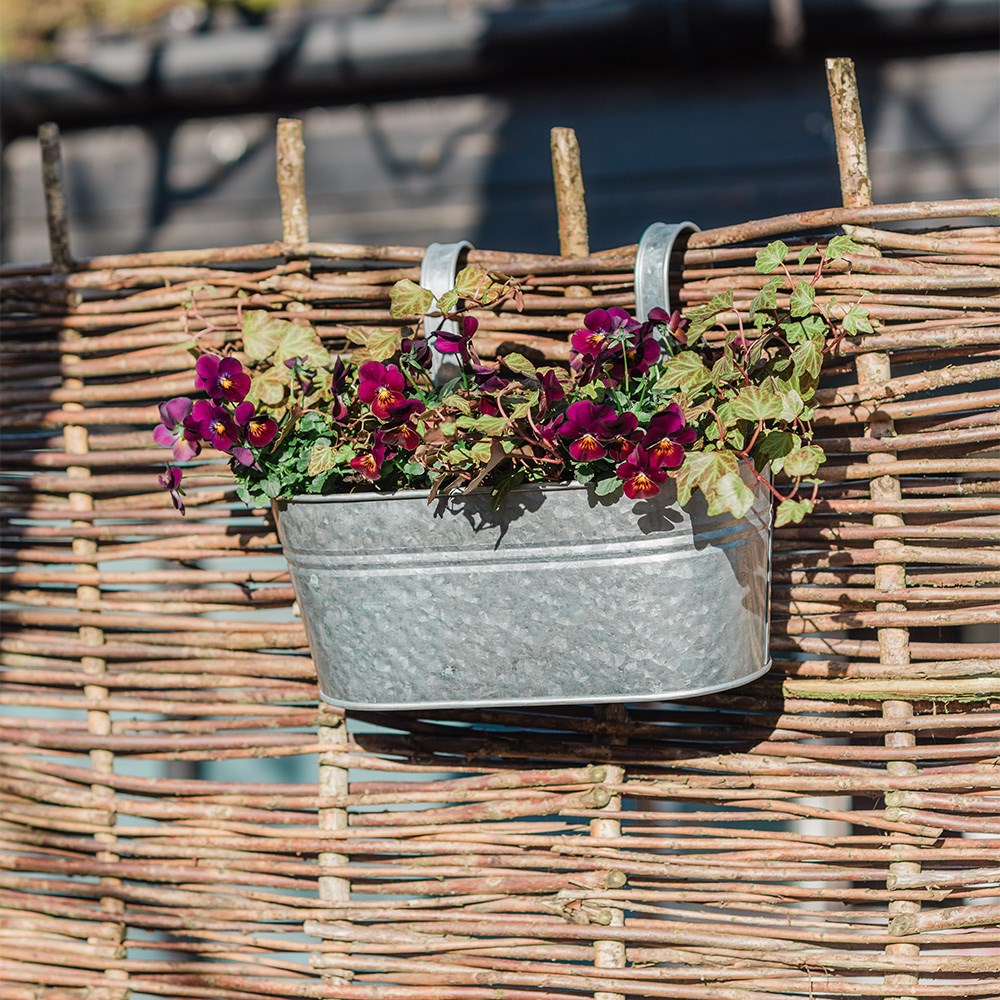 Hanging metal planter - galvanised