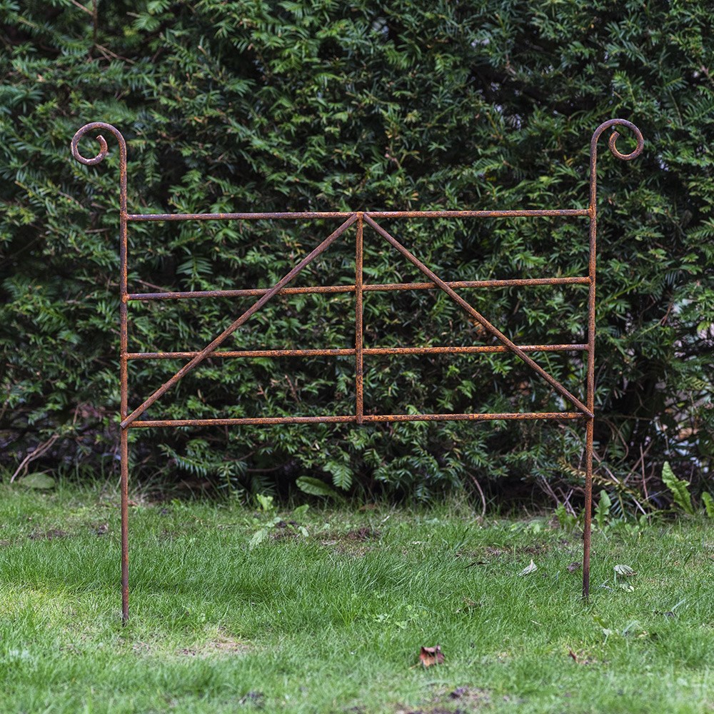 Metal ornate border panel - rust 