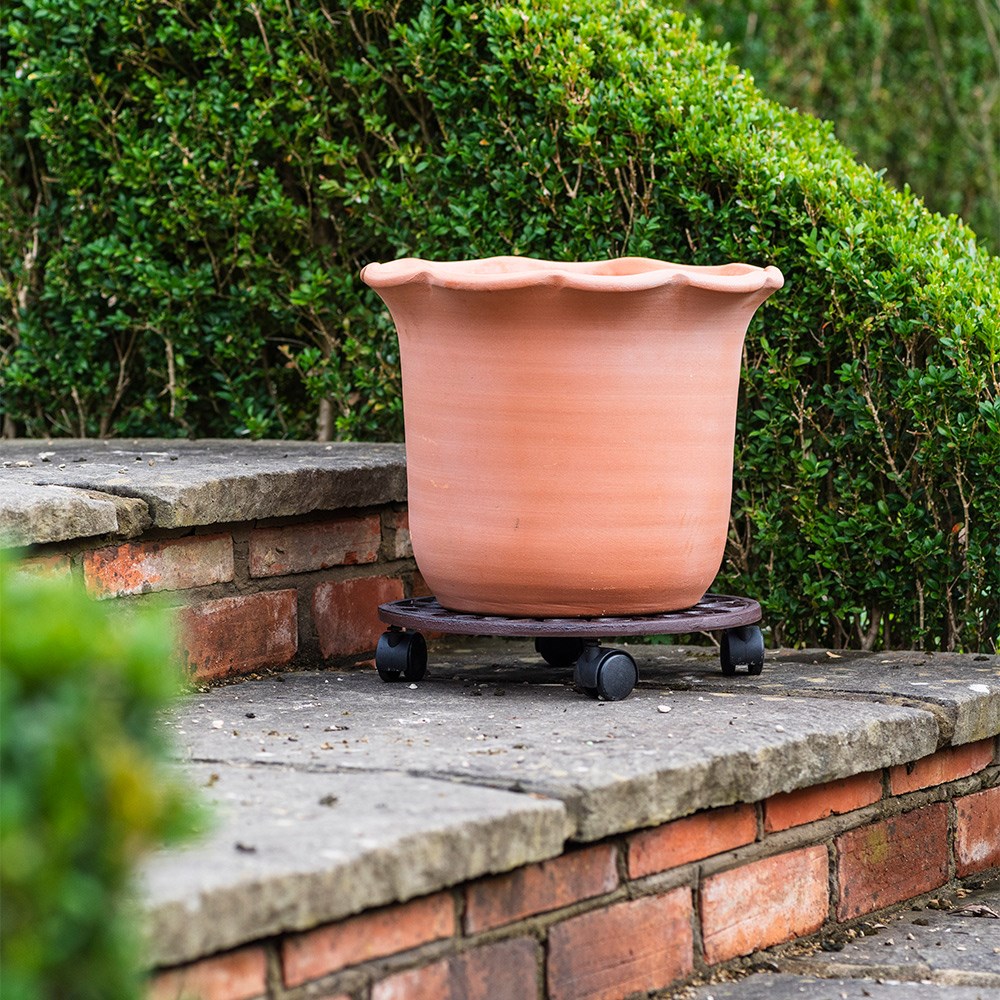 Round cast iron pot mover