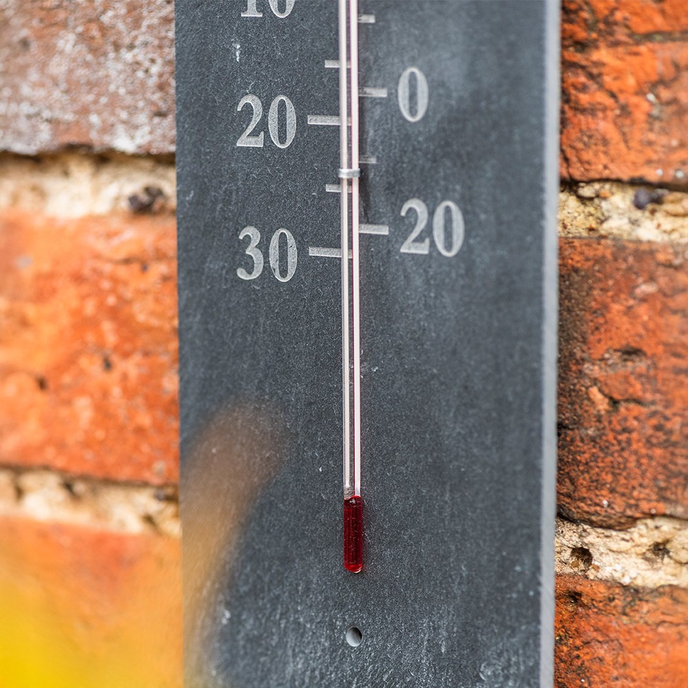 Slate thermometer