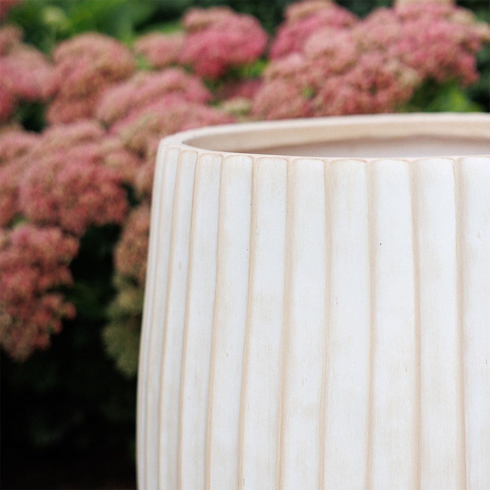 Set of three ribbed planters - antique cream