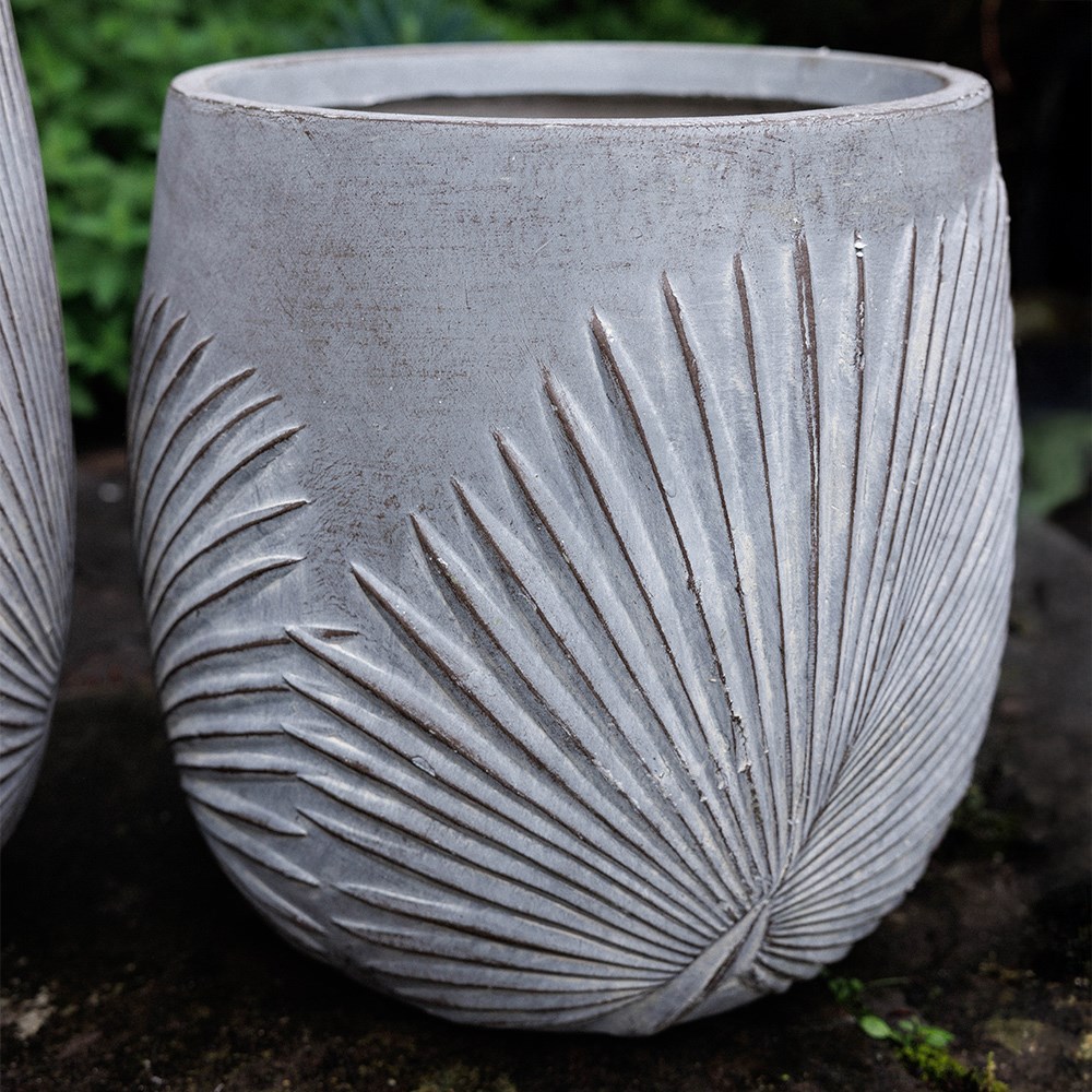 Set of three grey planters with leaf design