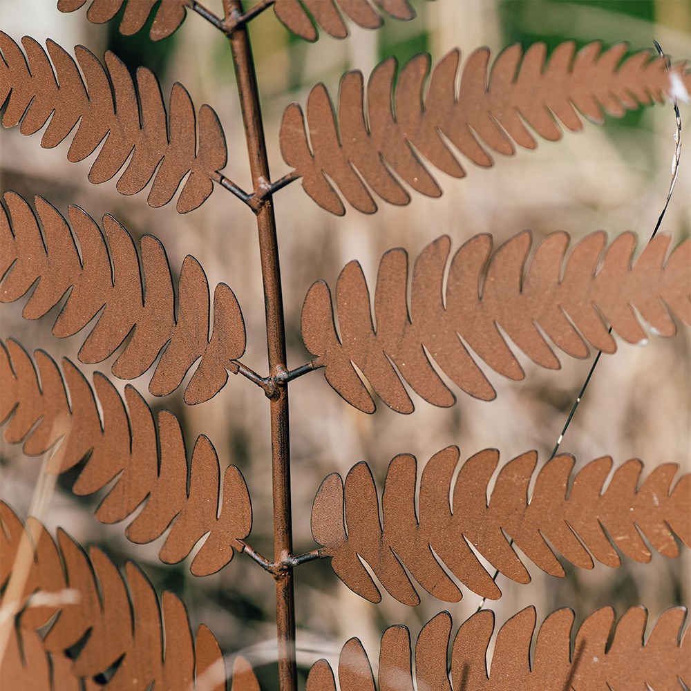 Rusted fern stake large