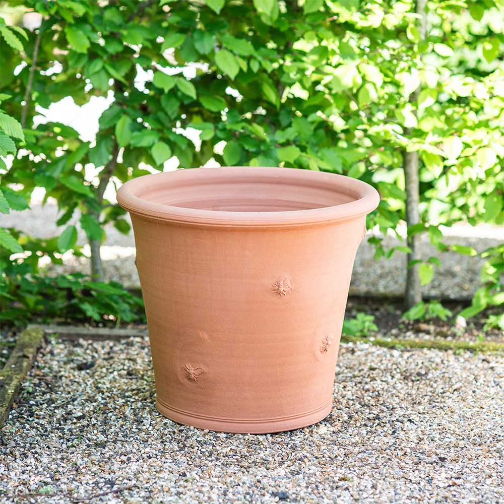 Terracotta bee pot