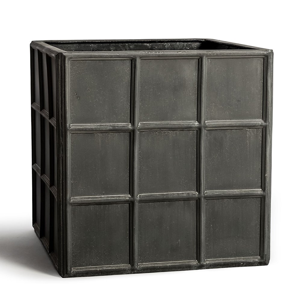 Lightweight lead effect square planter