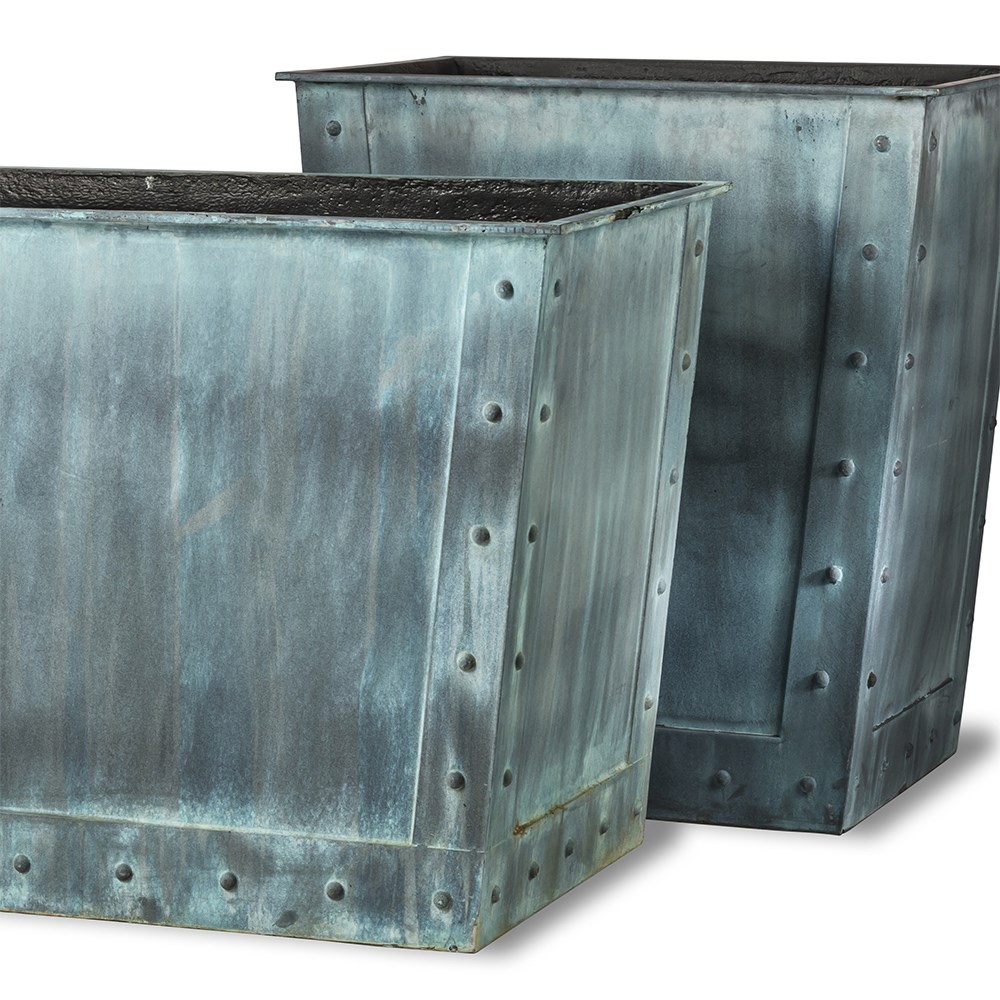 Lightweight beaten copper effect trough dip tank