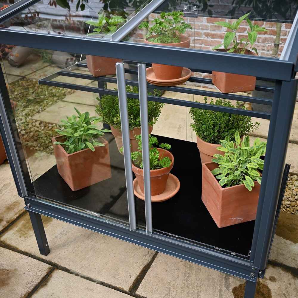 Compact growhouse - anthracite