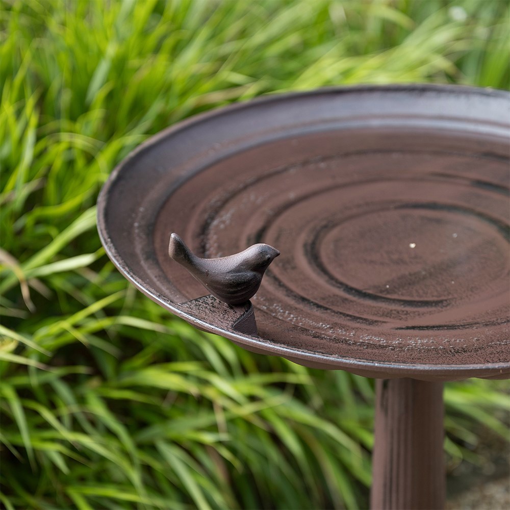 Cast iron extra large standing bird bath - rust