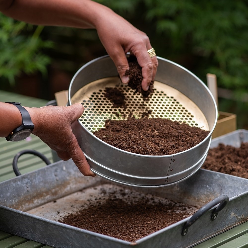 Honeycomb soil sieve - brass