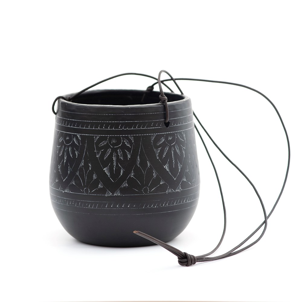 Traditionally etched black hanging pot 