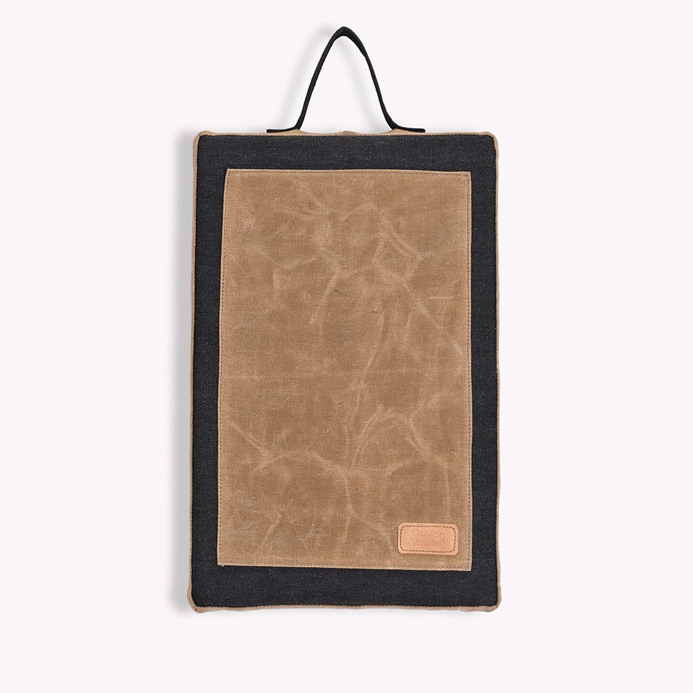 Classic garden kneeler - charcoal & natural