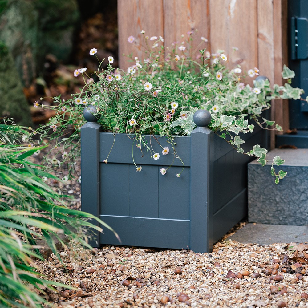 Classic wooden planter - charcoal