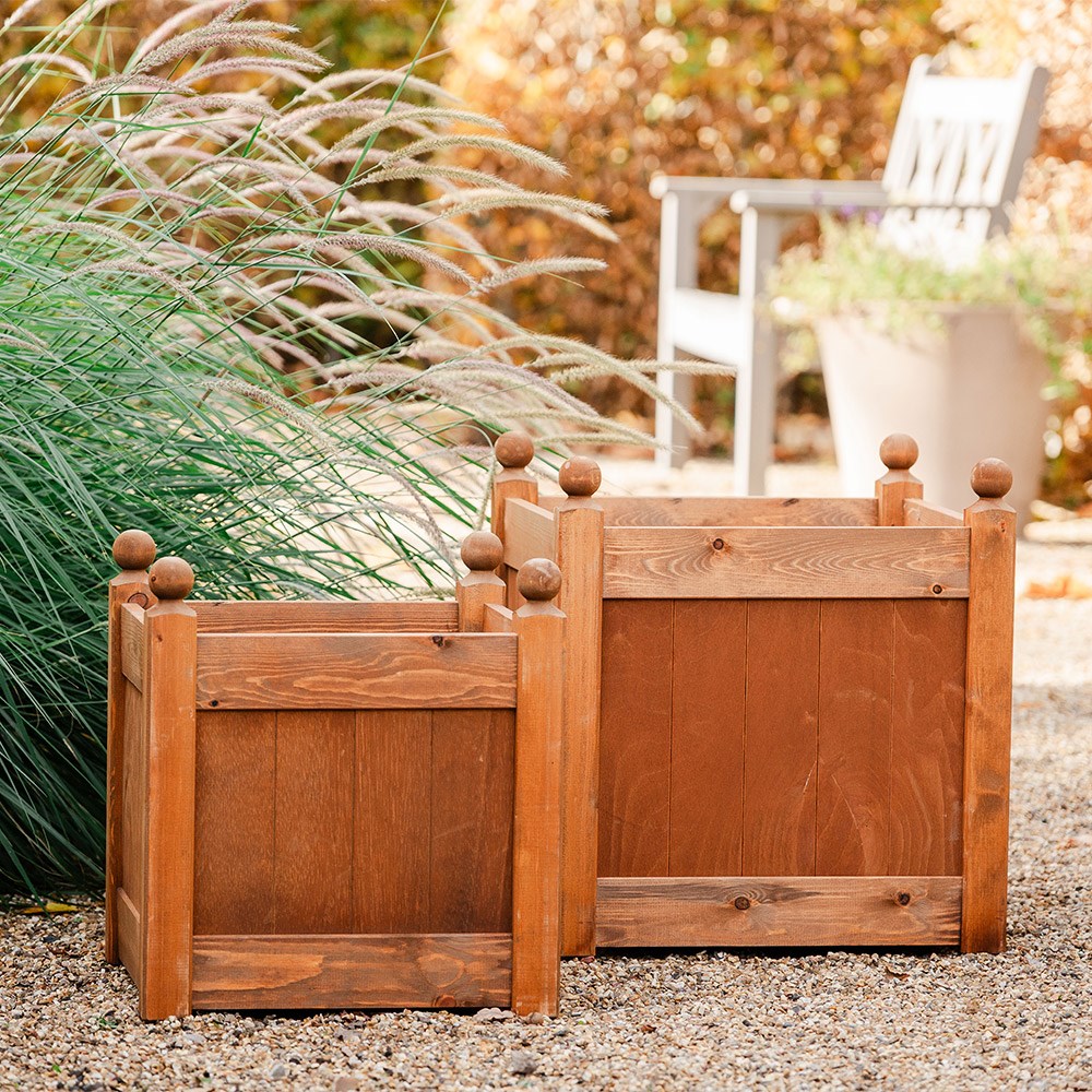 Classic wooden planter - beech