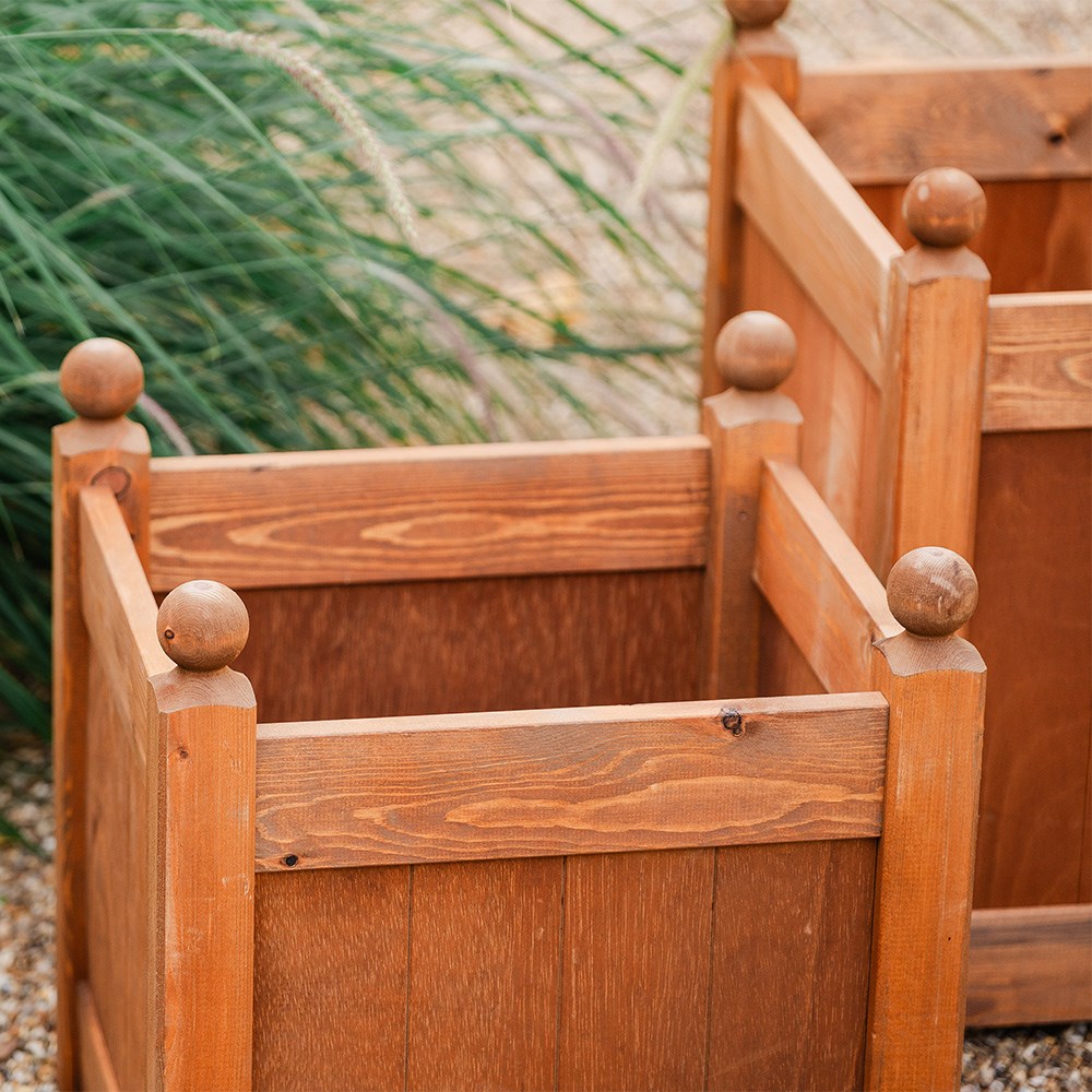 Classic wooden planter - beech
