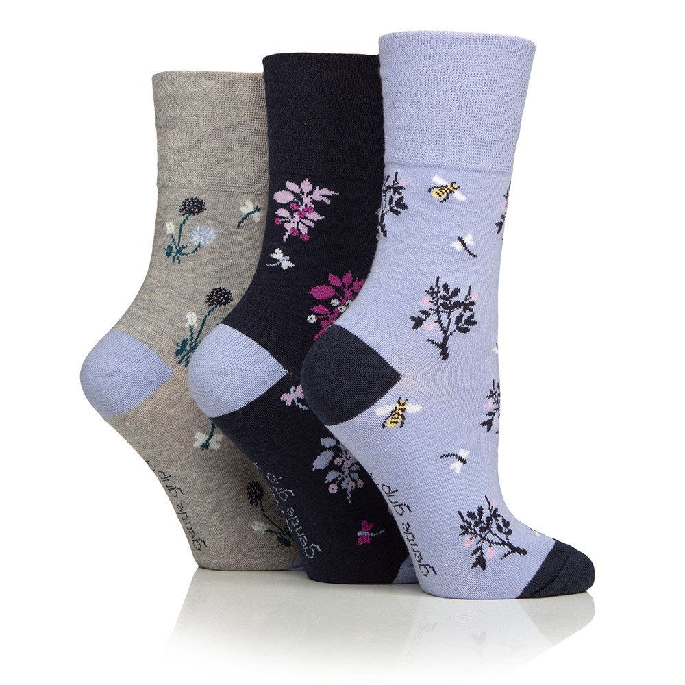 Women's 3 pair gentle grip socks - blue floral
