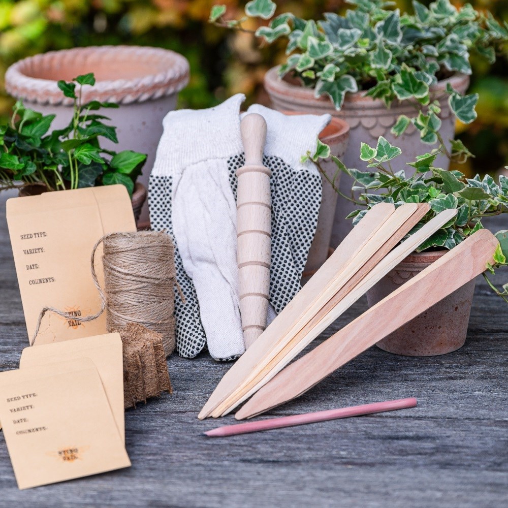 Allotment essentials gift set 