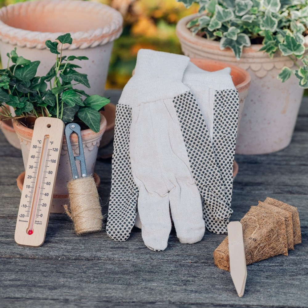 Greenhouse essentials gift set 