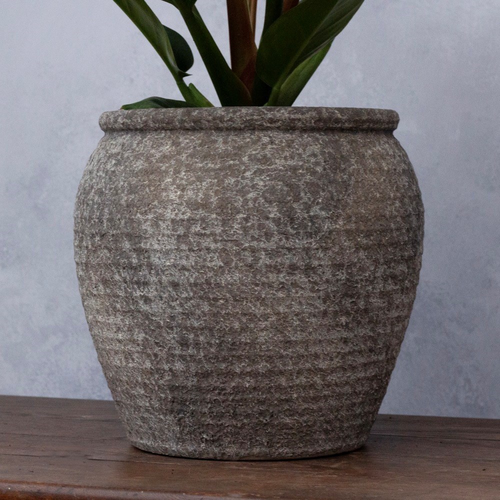 Ripple cement large plant pot - grey