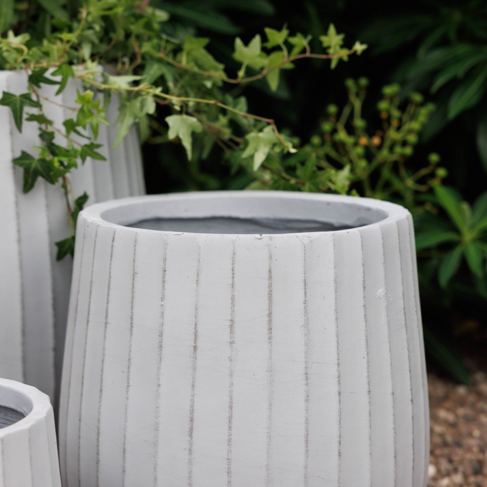 Set of three column ribbed pots - smoke grey