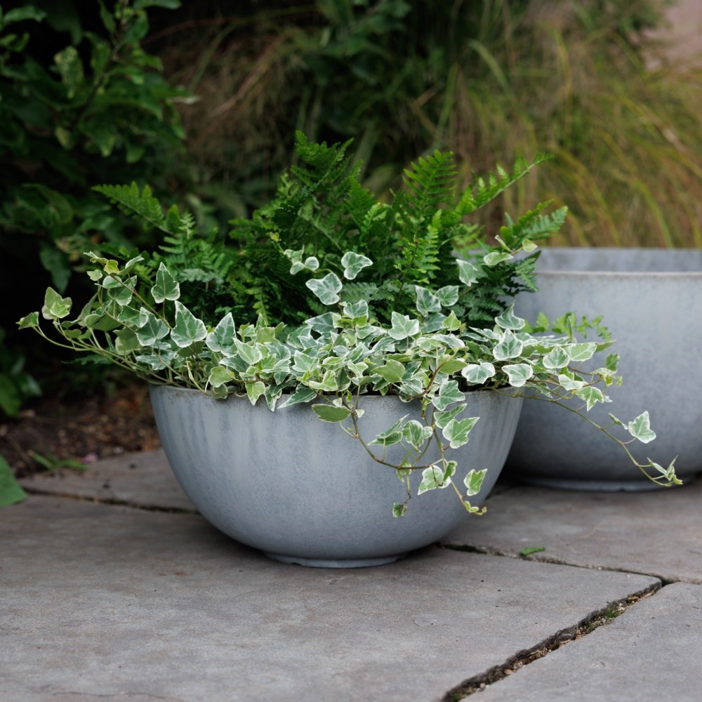 Stone effect bowl planter
