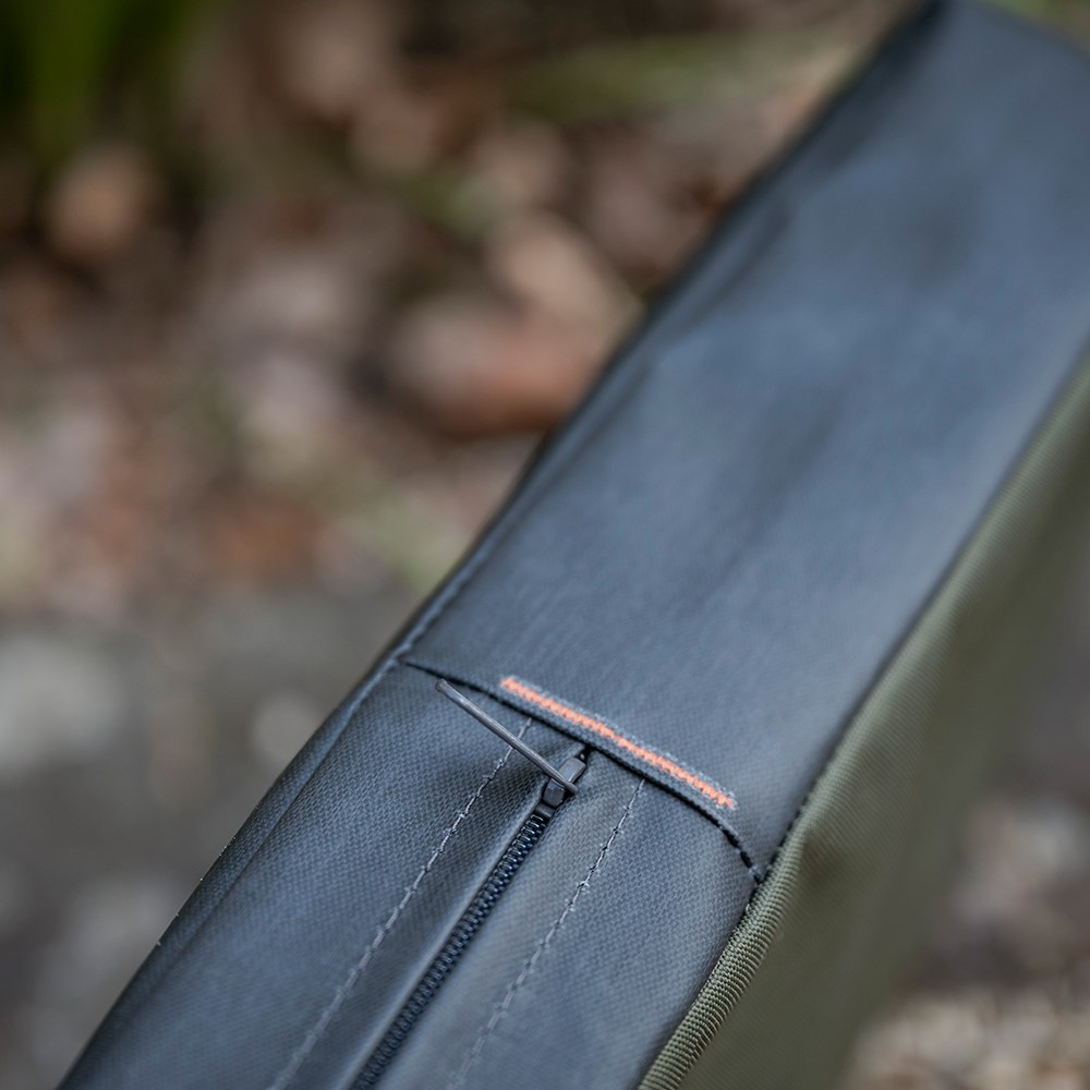 Genus RHS kneeler - olive green
