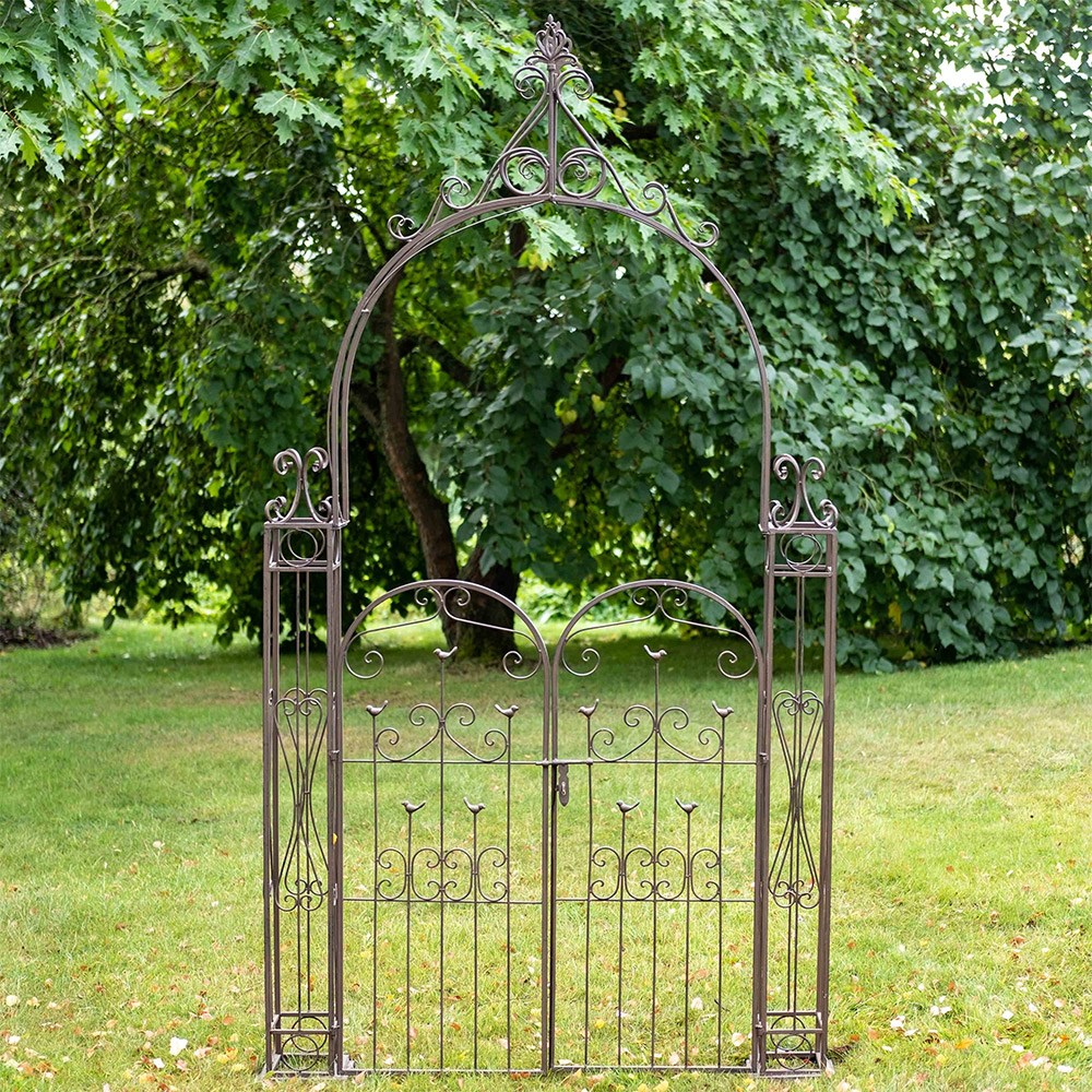 Woodland gates with arch - rust brown