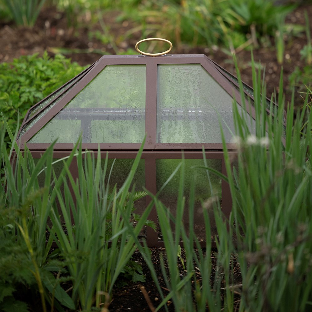 Rectangular Victorian cloche - dark chestnut