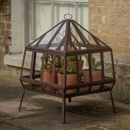 Square Victorian growhouse - dark chestnut