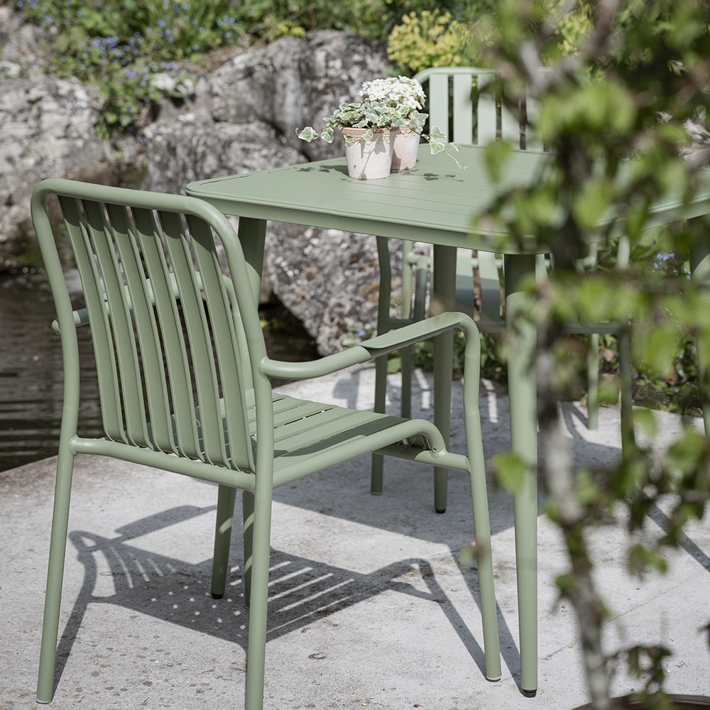 Green 2 seat aluminium bistro set