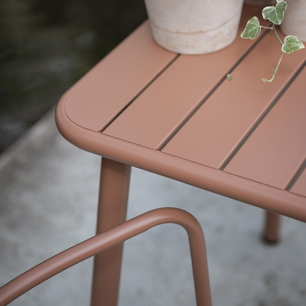 Terracotta metal bistro set