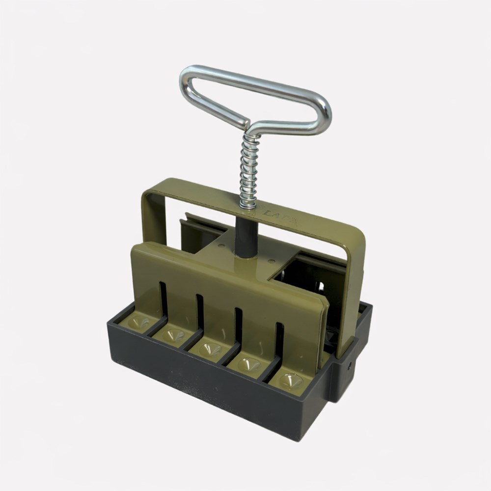 Soil blocker hand tool micro 20 - seedlings