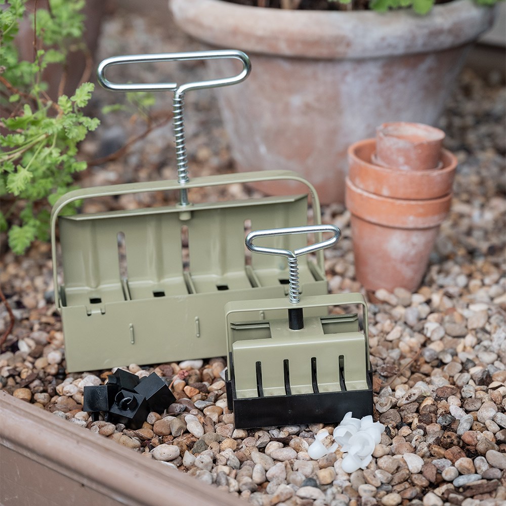 Soil blocker hand tool mini 4 - seedlings & cuttings