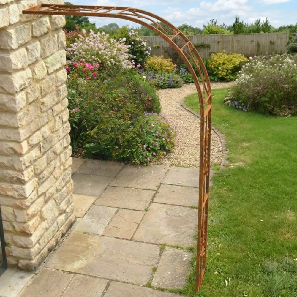 Half wall garden arch - rust