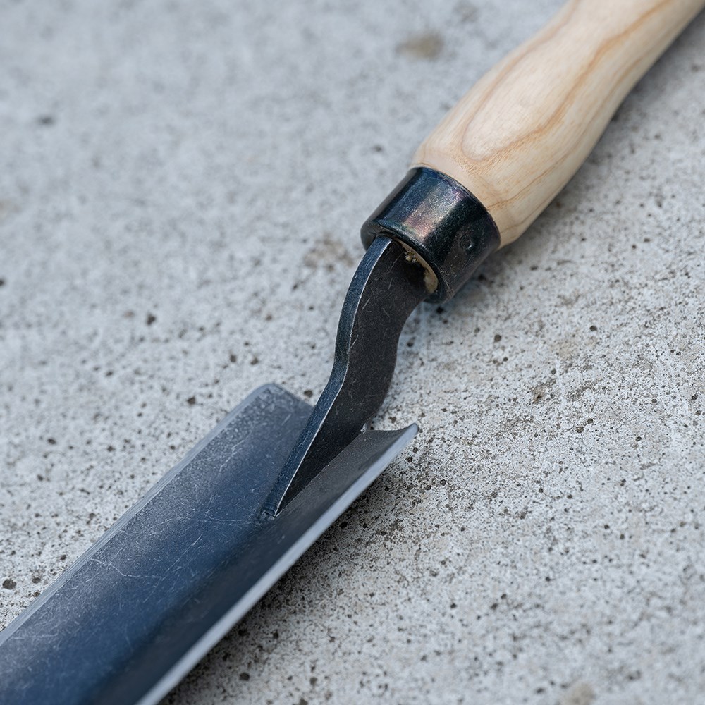 DeWit transplanting trowel - 25cm mid length handle