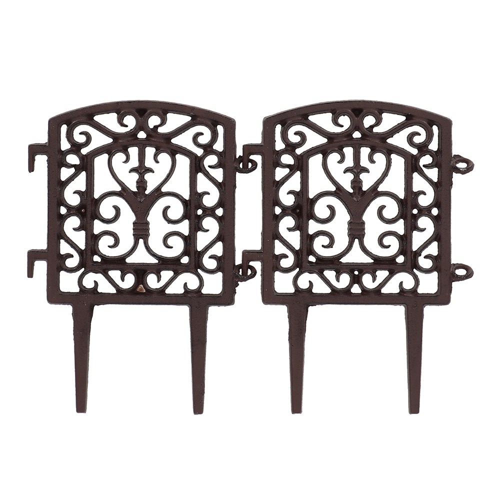Ornate rust connectable lawn edging 