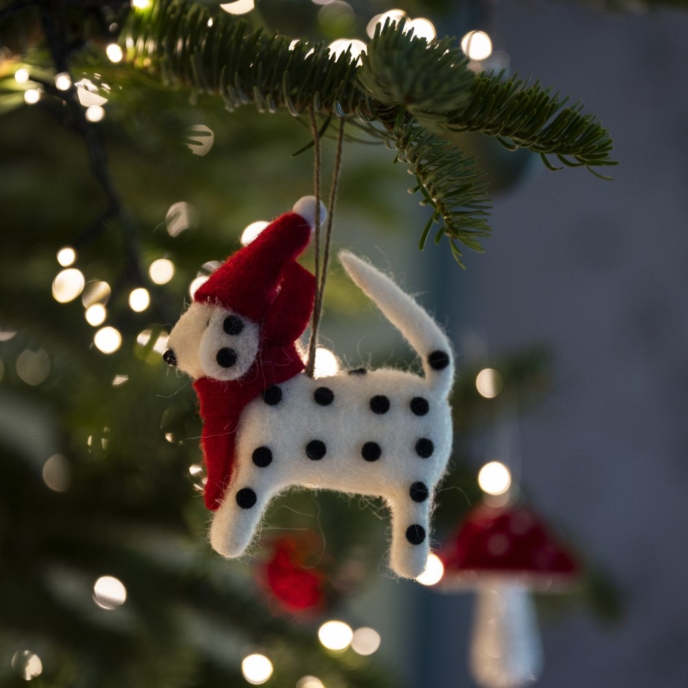 Felt dalmation with hat