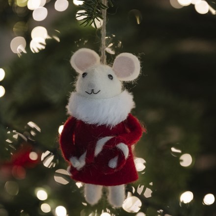 Felt mouse with candycane