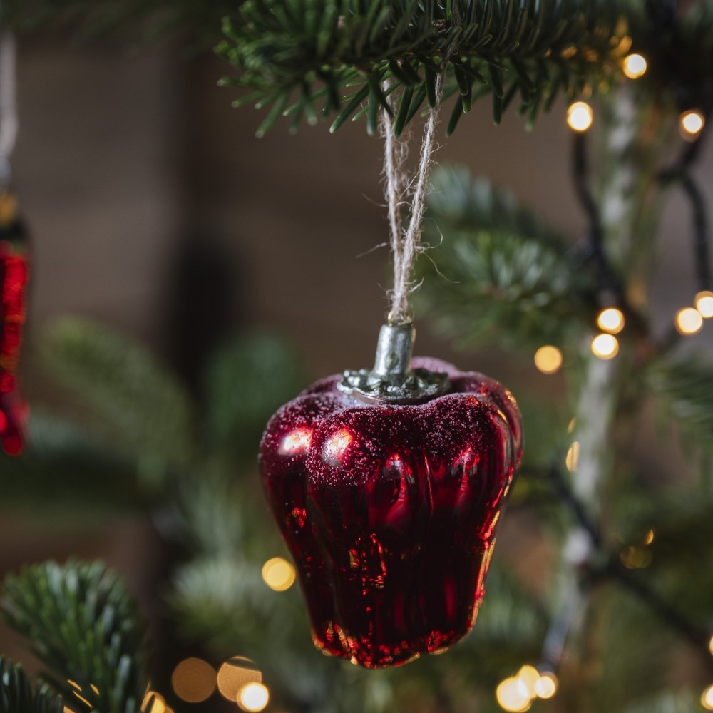 Glass red pepper decoration