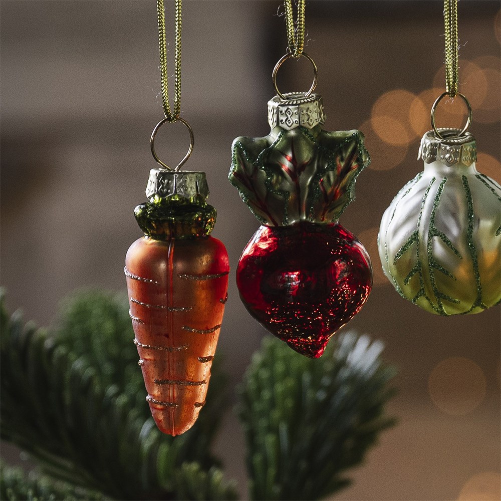 Mini glass vegetable decorations