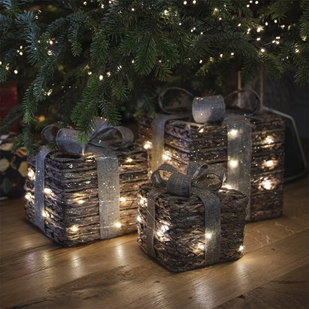 Three light up presents