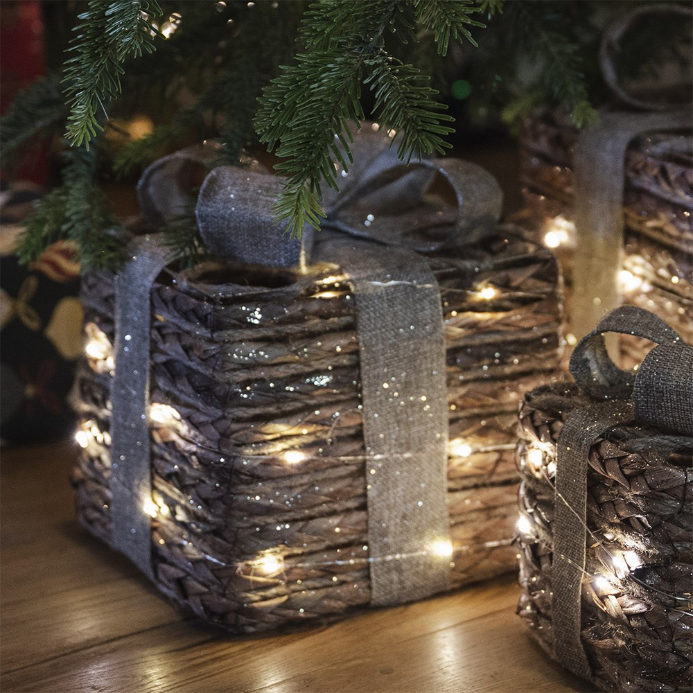 Three light up presents