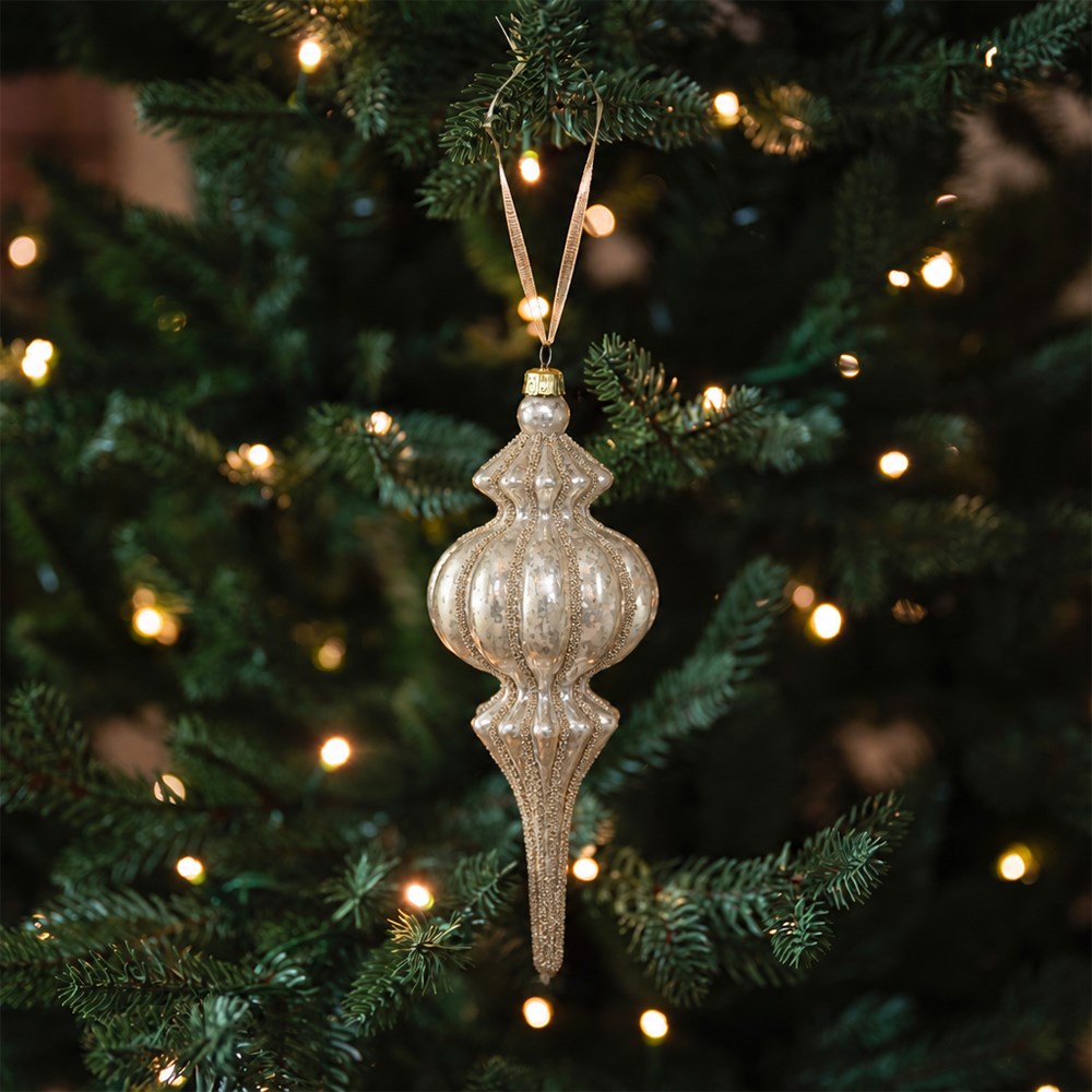 Vintage shaped bauble - shiny