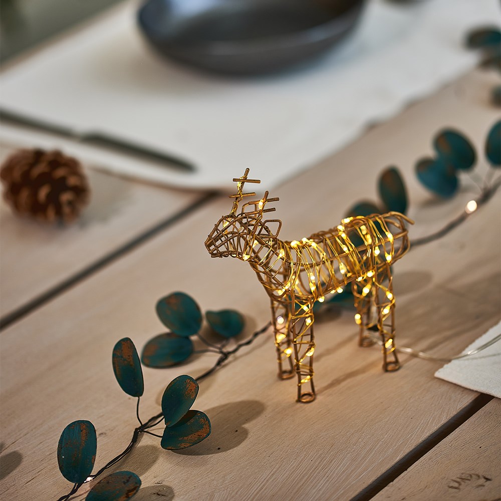Light up table reindeer