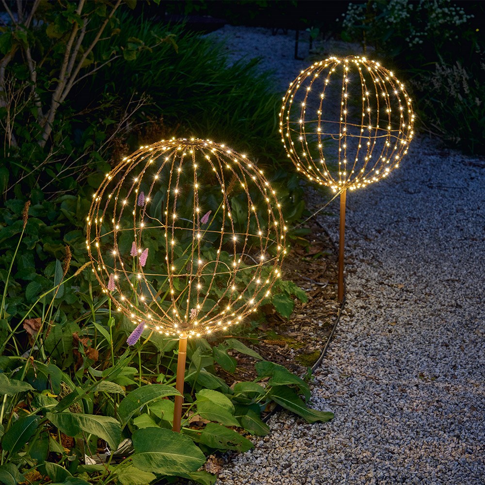 Solar sphere stake light - copper
